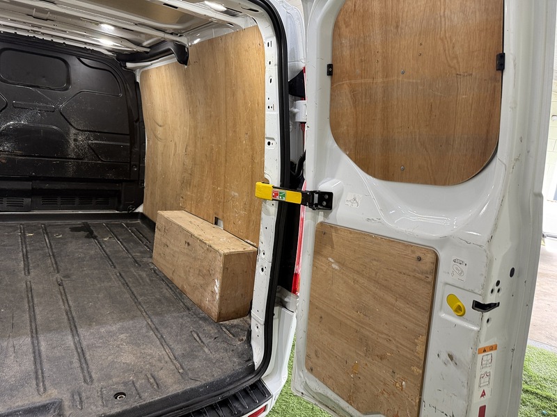 Used Ford Transit Custom 2021 for sale - 77258850: Photo 38