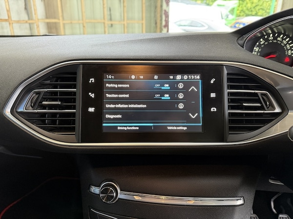Used Peugeot 308 2017 for sale - 76193996: Photo 28
