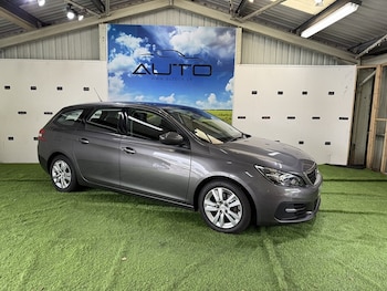 Used Peugeot 308 2017 for sale - 76193996: Photo 2