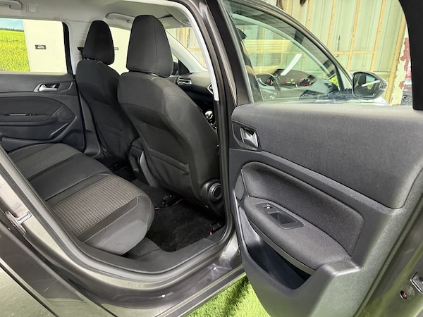 Used Peugeot 308 2017 for sale - 76193996: Photo 32