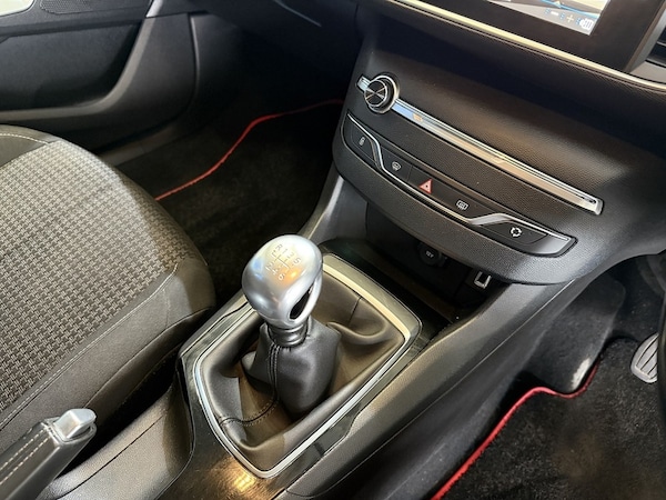 Used Peugeot 308 2017 for sale - 76193996: Photo 33
