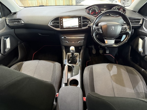 Used Peugeot 308 2017 for sale - 76193996: Photo 39