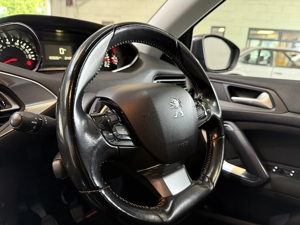 Used Peugeot 308 2017 for sale - 76193996: Photo 51