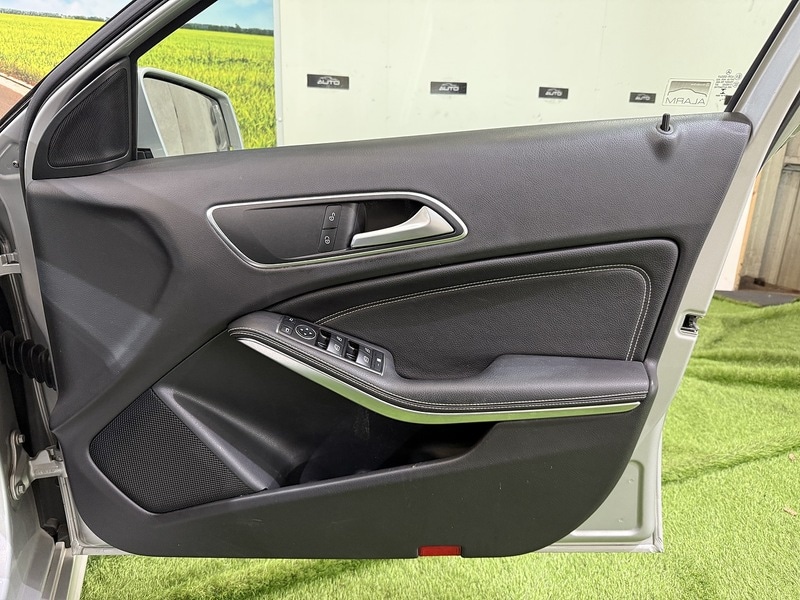 Used Mercedes-Benz A-Class 2015 for sale - 76193975: Photo 14