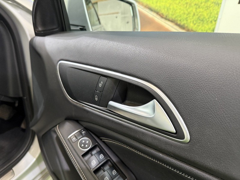 Used Mercedes-Benz A-Class 2015 for sale - 76193975: Photo 15