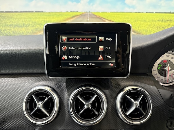 Used Mercedes-Benz A-Class 2015 for sale - 76193975: Photo 24