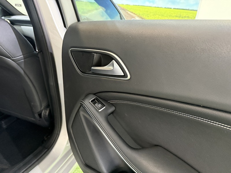 Used Mercedes-Benz A-Class 2015 for sale - 76193975: Photo 28