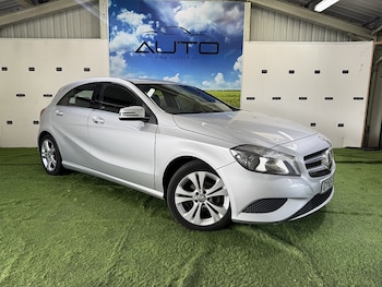 Used Mercedes-Benz A-Class 2015 for sale - 76193975: Photo
