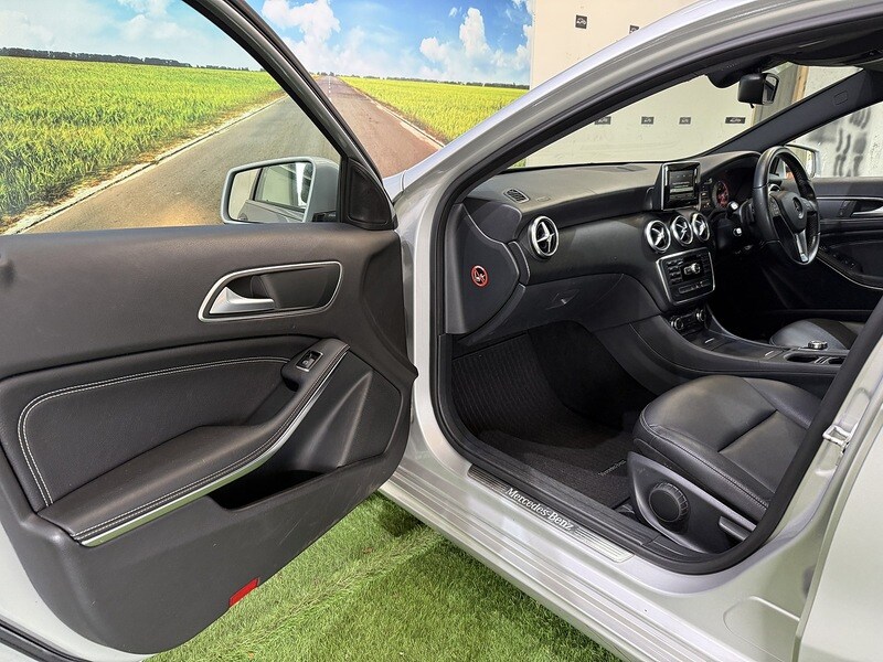 Used Mercedes-Benz A-Class 2015 for sale - 76193975: Photo 37