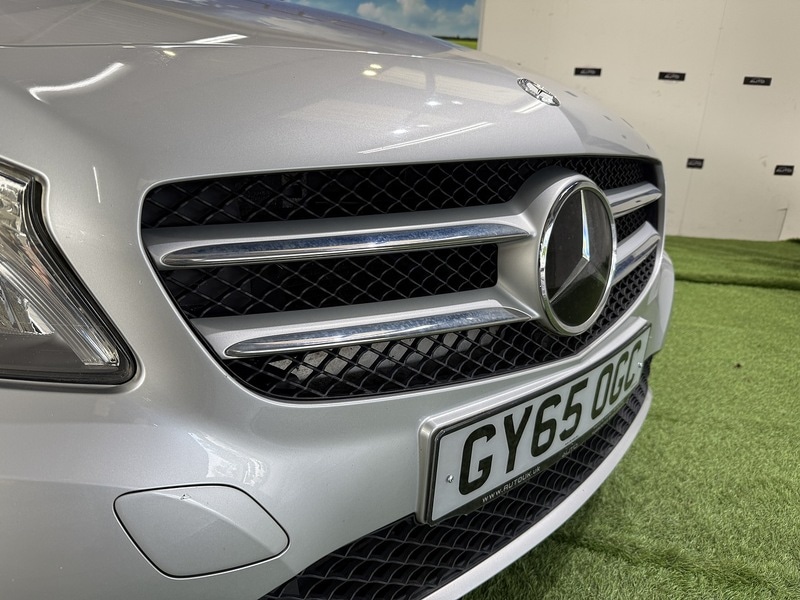 Used Mercedes-Benz A-Class 2015 for sale - 76193975: Photo 4