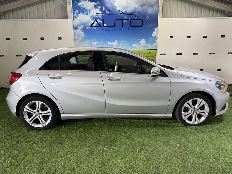 Used Mercedes-Benz A-Class 2015 for sale - 76193975: Photo 6