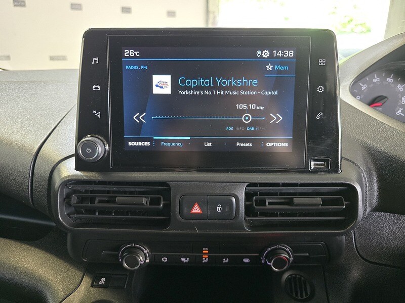 Used Peugeot Partner 2019 for sale - 76194018: Photo 23