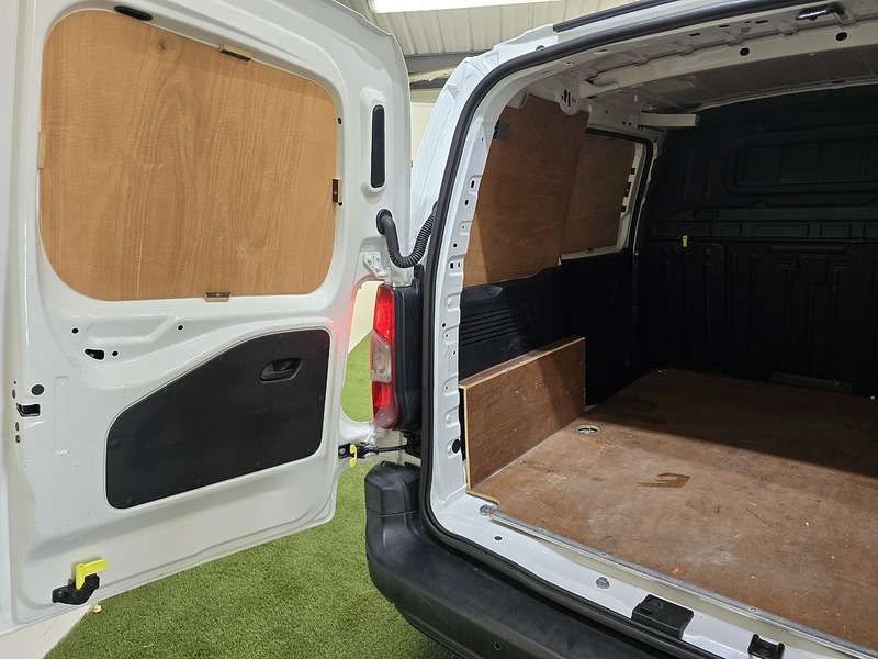 Used Peugeot Partner 2019 for sale - 76194018: Photo 28
