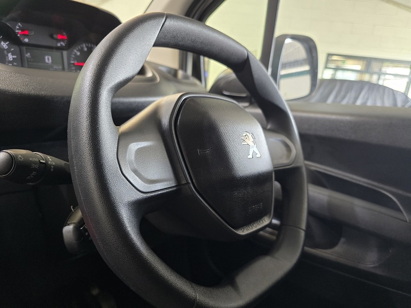 Used Peugeot Partner 2019 for sale - 76194018: Photo 38