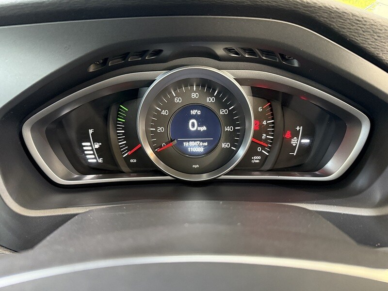 Used Volvo V40 2015 for sale - 76339763: Photo 19