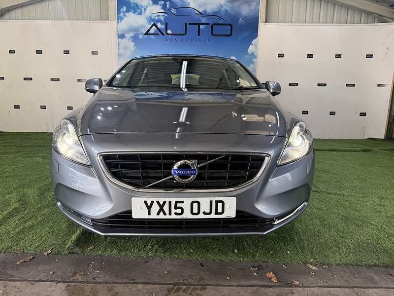 Used Volvo V40 2015 for sale - 76339763: Photo 54
