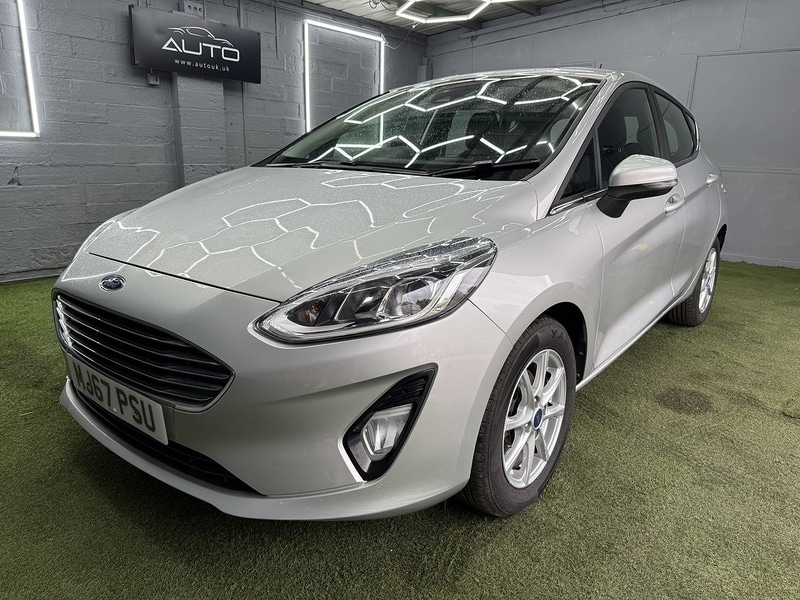 Used Ford Fiesta 2017 for sale - 76193932: Photo 1