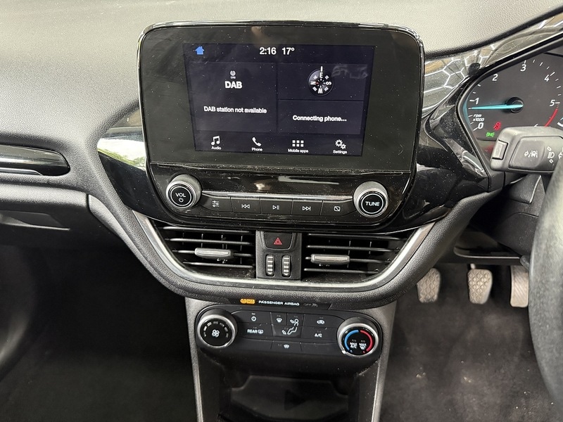 Used Ford Fiesta 2017 for sale - 76193932: Photo 21