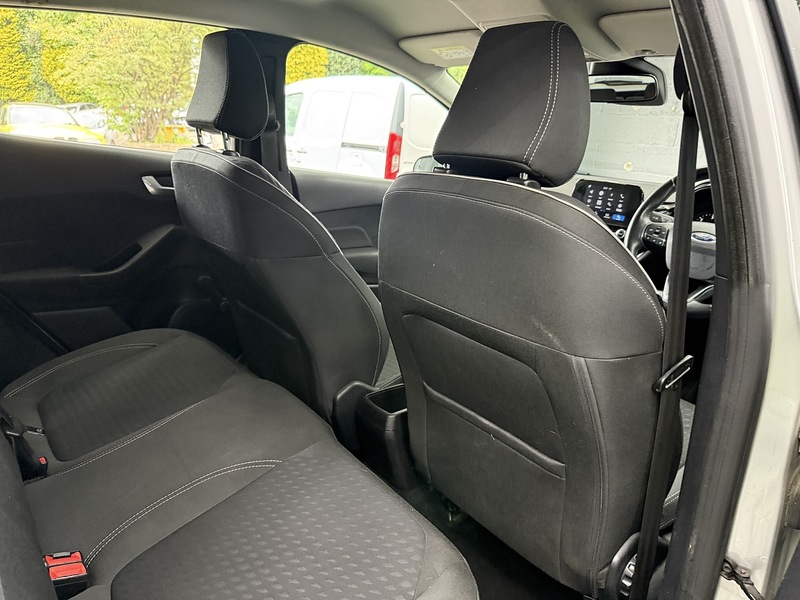 Used Ford Fiesta 2017 for sale - 76193932: Photo 28