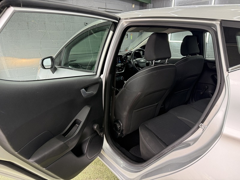 Used Ford Fiesta 2017 for sale - 76193932: Photo 31