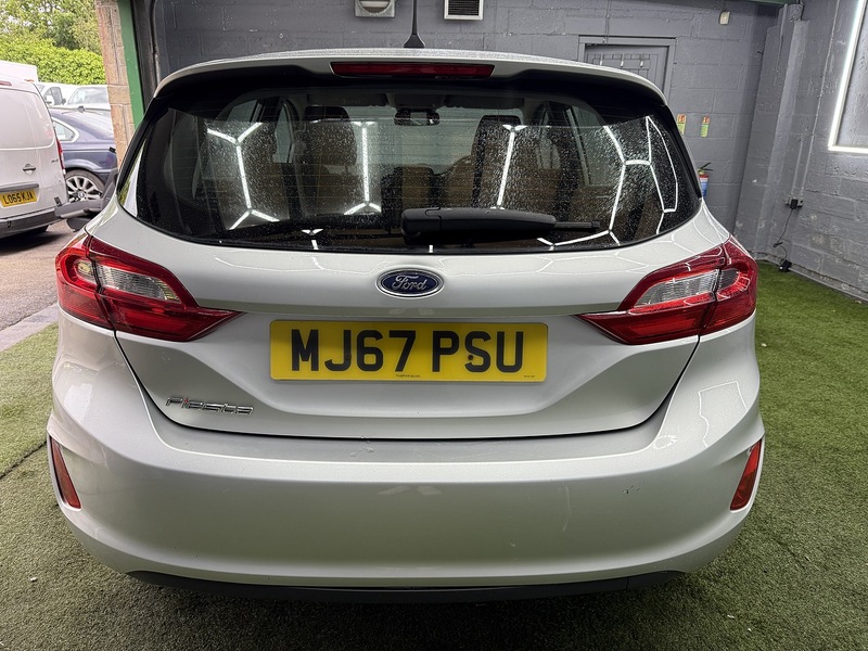 Used Ford Fiesta 2017 for sale - 76193932: Photo 6