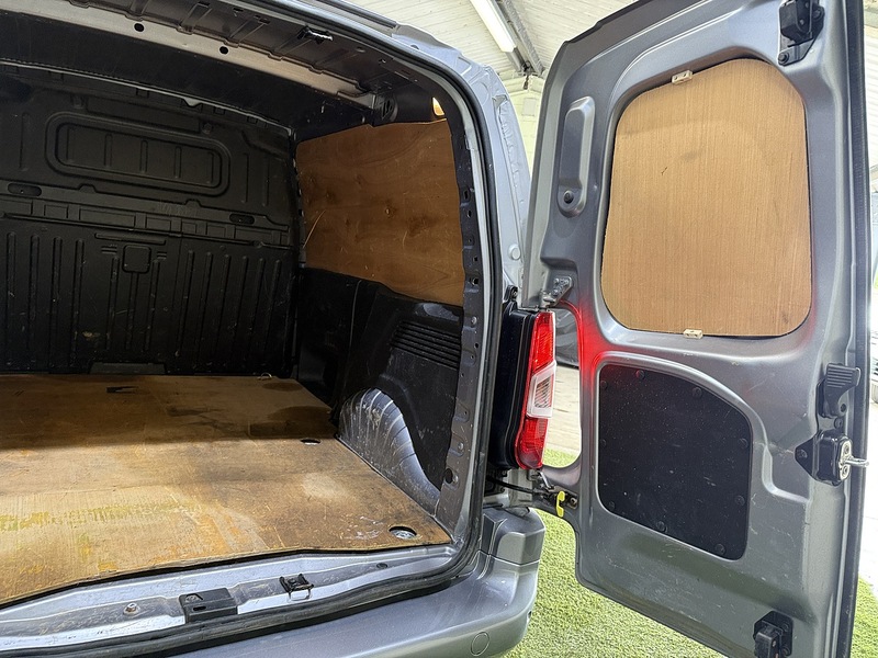 Used Vauxhall Combo 2020 for sale - 77258880: Photo 30