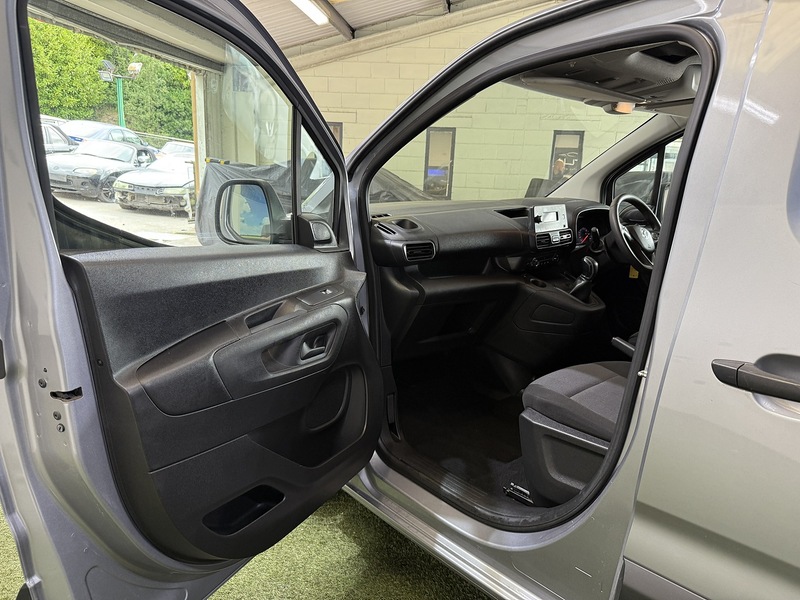 Used Vauxhall Combo 2020 for sale - 77258880: Photo 32
