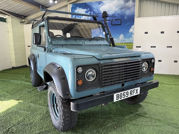 Used Land Rover Defender 90 1985 for sale - 76193973: Photo 1