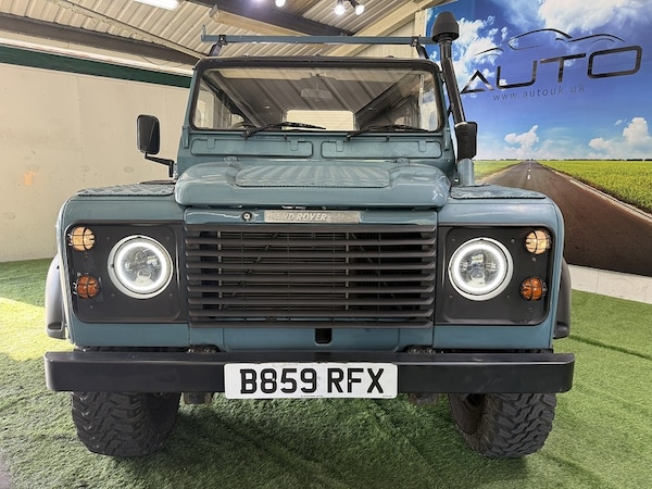 Used Land Rover Defender 90 1985 for sale - 76193973: Photo 24