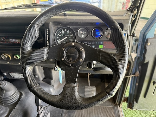 Used Land Rover Defender 90 1985 for sale - 76193973: Photo 29