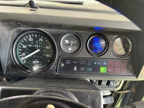 Used Land Rover Defender 90 1985 for sale - 76193973: Photo 32