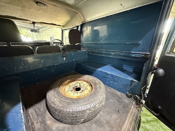 Used Land Rover Defender 90 1985 for sale - 76193973: Photo 35