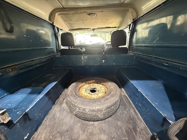 Used Land Rover Defender 90 1985 for sale - 76193973: Photo 36