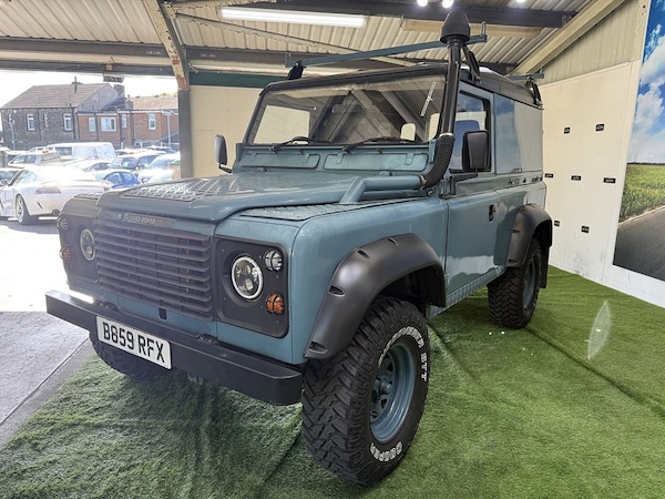 Used Land Rover Defender 90 1985 for sale - 76193973: Photo 6