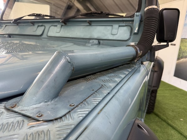 Used Land Rover Defender 90 1985 for sale - 76193973: Photo 8