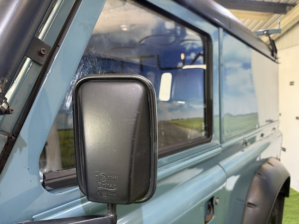Used Land Rover Defender 90 1985 for sale - 76193973: Photo 9