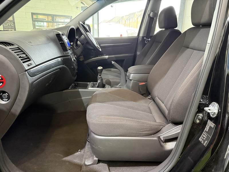 Used Hyundai Santa Fe 2010 for sale - 76194006: Photo 42