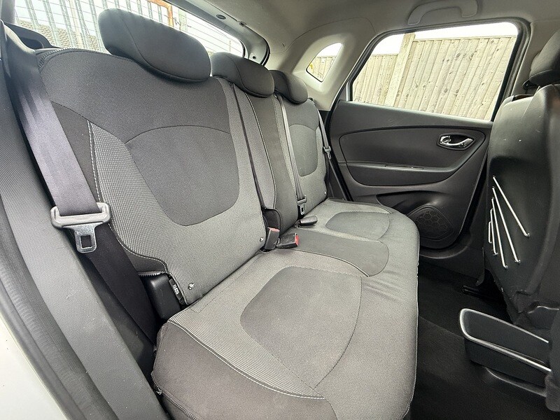 Used Renault Captur 2015 for sale - 77258926: Photo 29