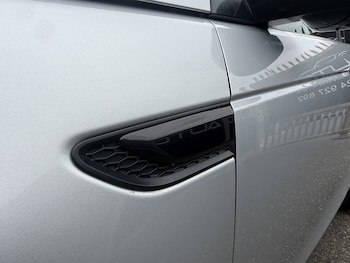 Used Land Rover Discovery Sport 2019 for sale - 79210777: Photo
