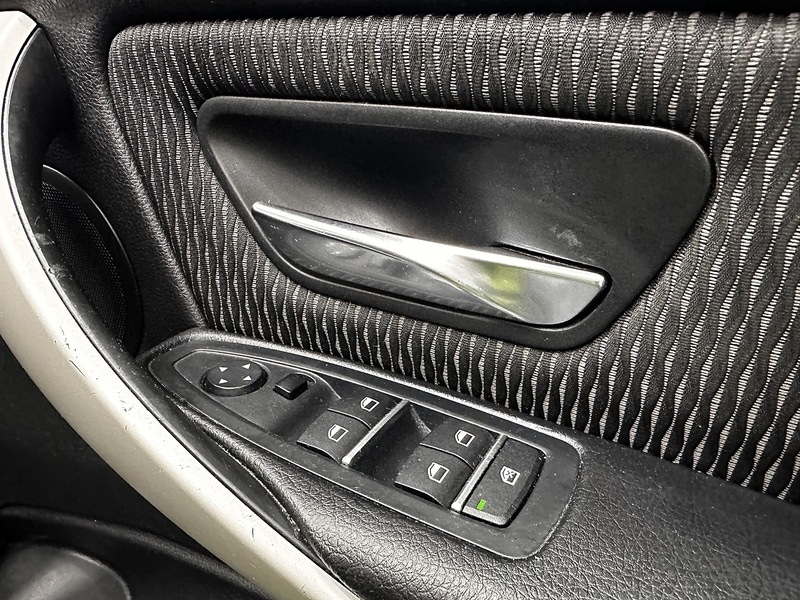 Used BMW 3 Series 2016 for sale - 76193954: Photo 22