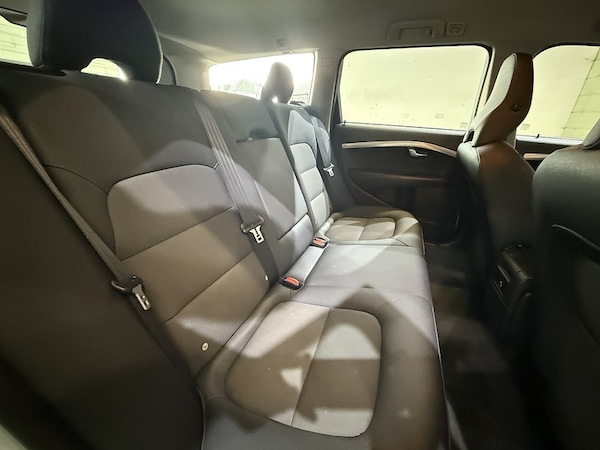 Used Volvo V70 2010 for sale - 76193992: Photo 27