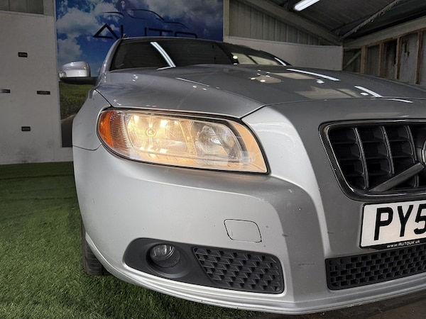 Used Volvo V70 2010 for sale - 76193992: Photo 63