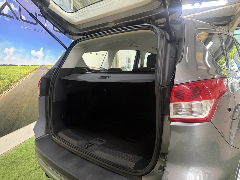 Used Ford Kuga 2013 for sale - 77258893: Photo 32