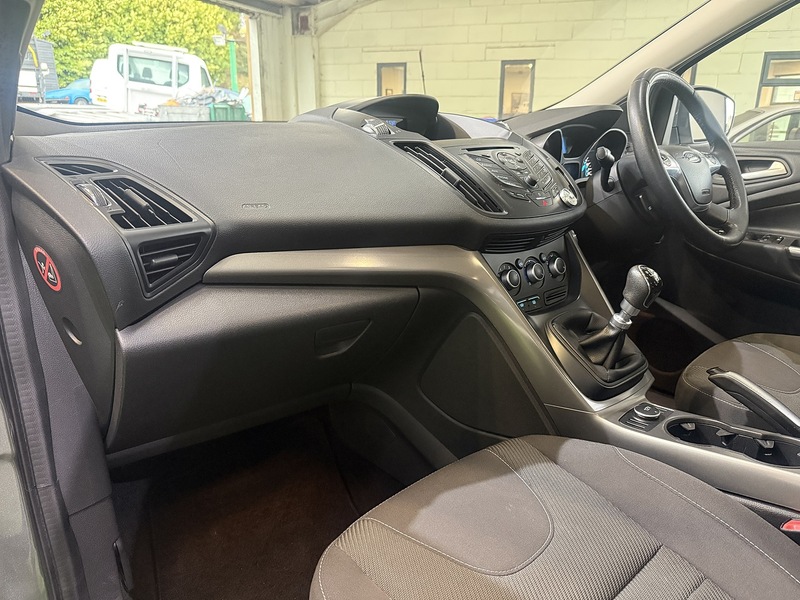 Used Ford Kuga 2013 for sale - 77258893: Photo 41