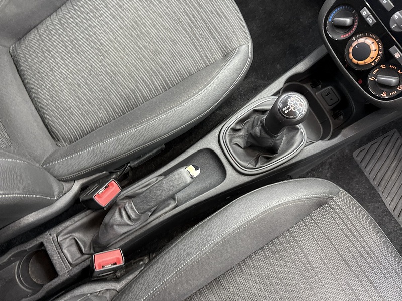 Used Vauxhall Corsa 2014 for sale - 76320115: Photo 24