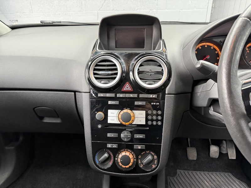 Used Vauxhall Corsa 2014 for sale - 76320115: Photo 25