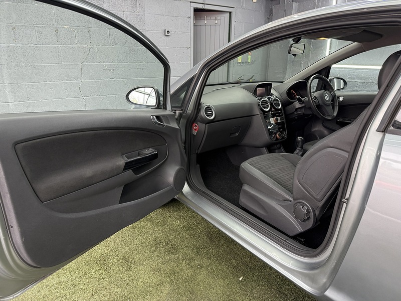 Used Vauxhall Corsa 2014 for sale - 76320115: Photo 31