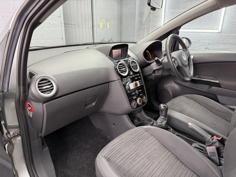 Used Vauxhall Corsa 2014 for sale - 76320115: Photo 34