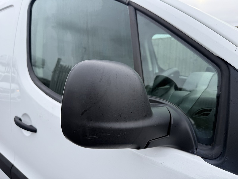 Used Peugeot Partner 2018 for sale - 77258932: Photo 13