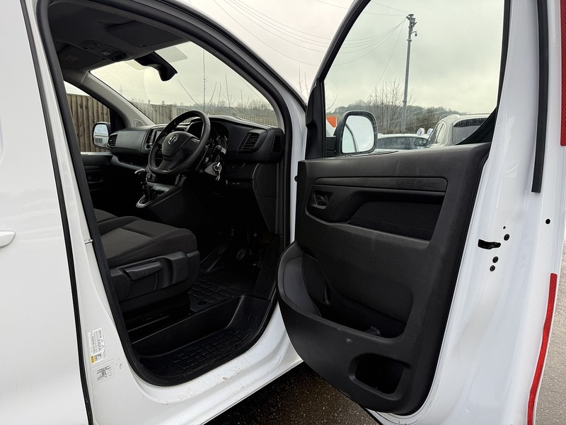 Used Vauxhall Vivaro 2023 for sale - 77547876: Photo 19